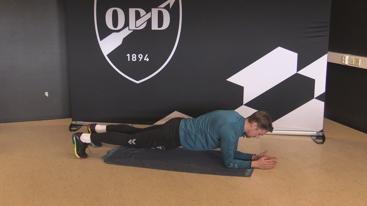 Planke med arm loft Level 3.MP4